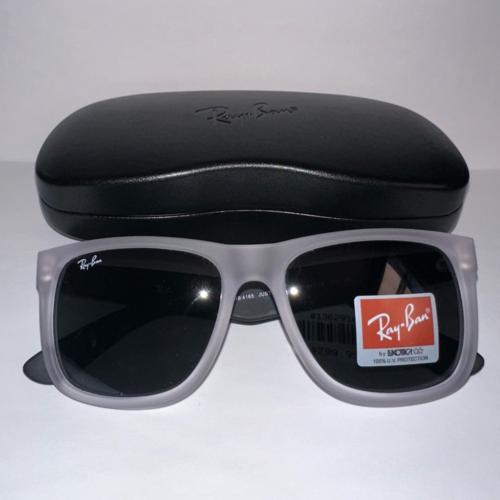 RayBan RB 4165 Rubber White/Black Eyeglass Frame